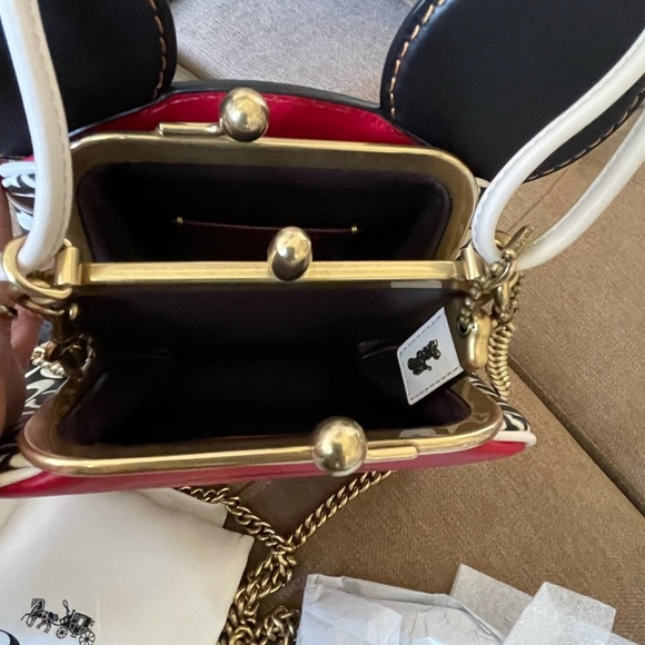 Disney X coach Mickey Mouse Ears BAG KISSLOCK limited Edition Rare Versatile - Picture 4 of 13